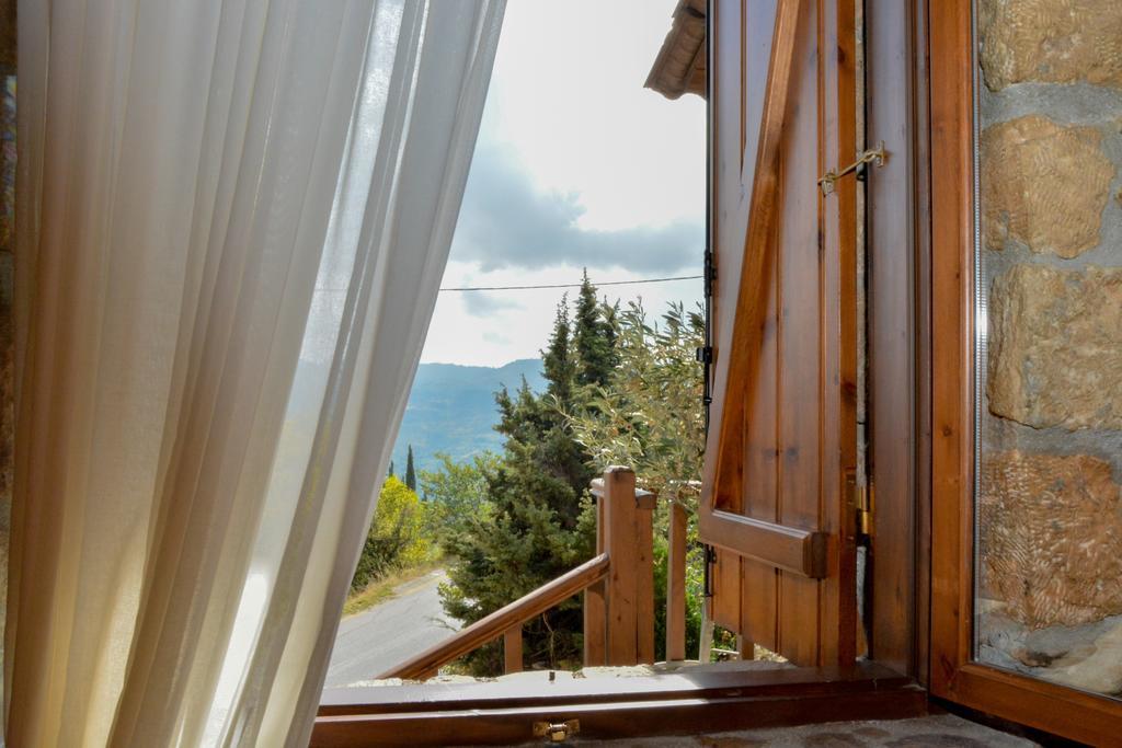 Nymfes Guesthouse Mészi Szinikía Trikálon Kültér fotó