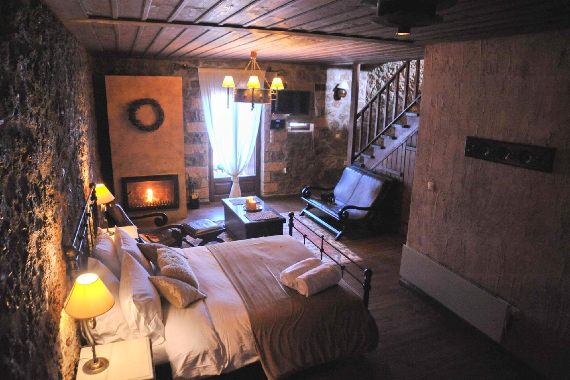 Nymfes Guesthouse Mészi Szinikía Trikálon Szoba fotó